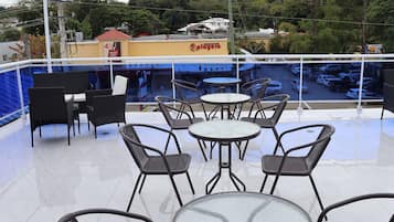 Apartment, 1 Bedroom, Patio | Balcony