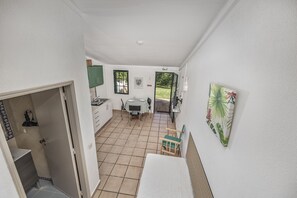Interior - Bright apartment with access to a shared pool (Fuseta)