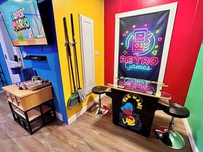 House, 1 Bedroom, Patio | Children’s area