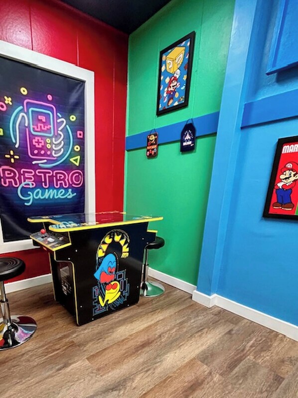 House, 1 Bedroom, Patio | Children’s area - Gamezone With Pacma Arcade, Wifi, Free Parking (Sparks)