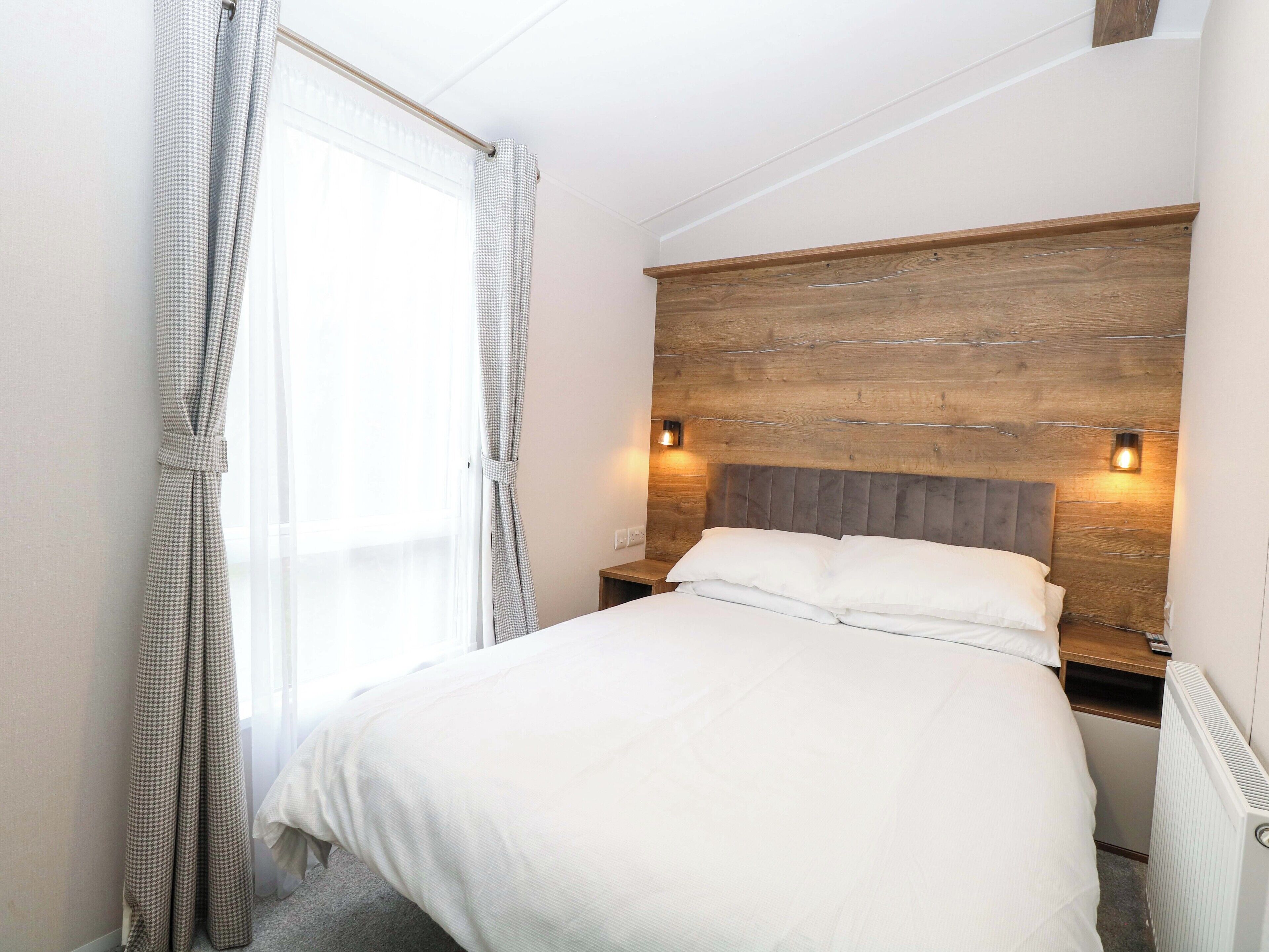 Caravan, Pet Friendly, Country Holiday Cottage In Hopton-on-sea - Lowestoft