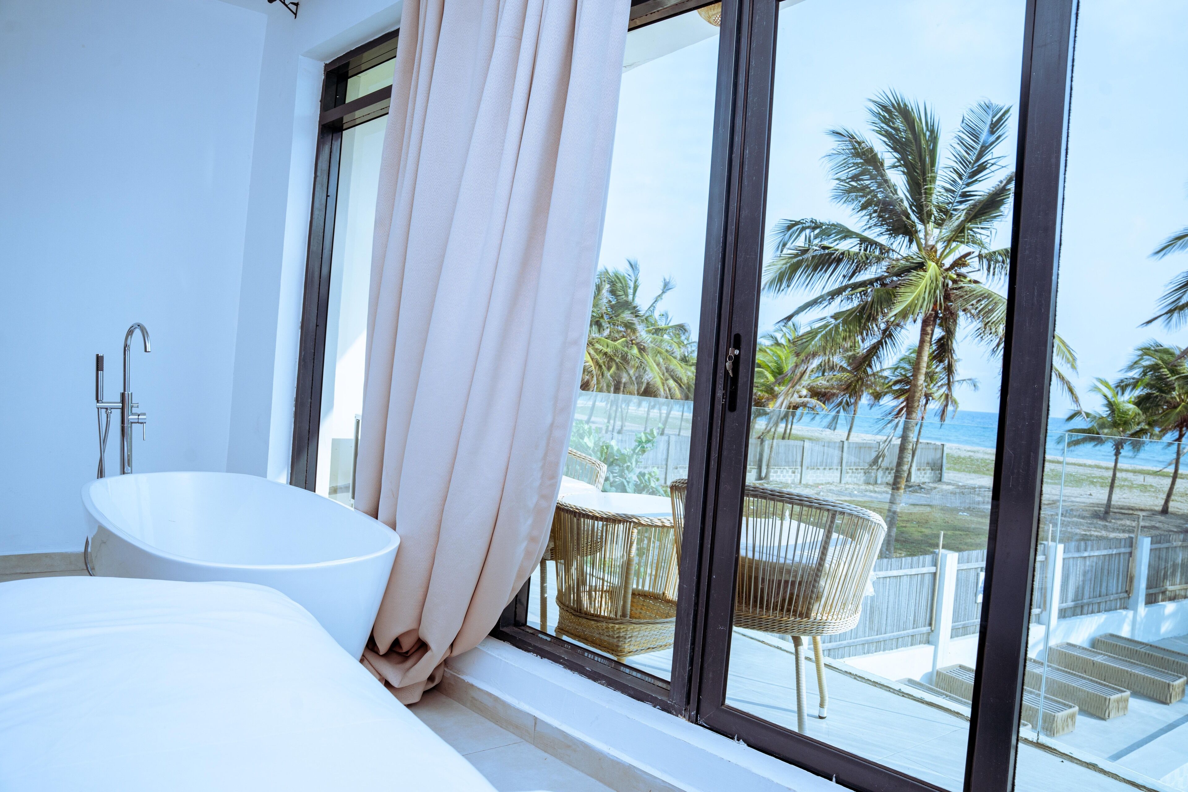 Luxury Apartment, Ocean View