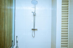 Bathroom - Atlantic Shores Resort (Lagos)