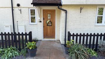 Room, 1 Bedroom | Exterior detail