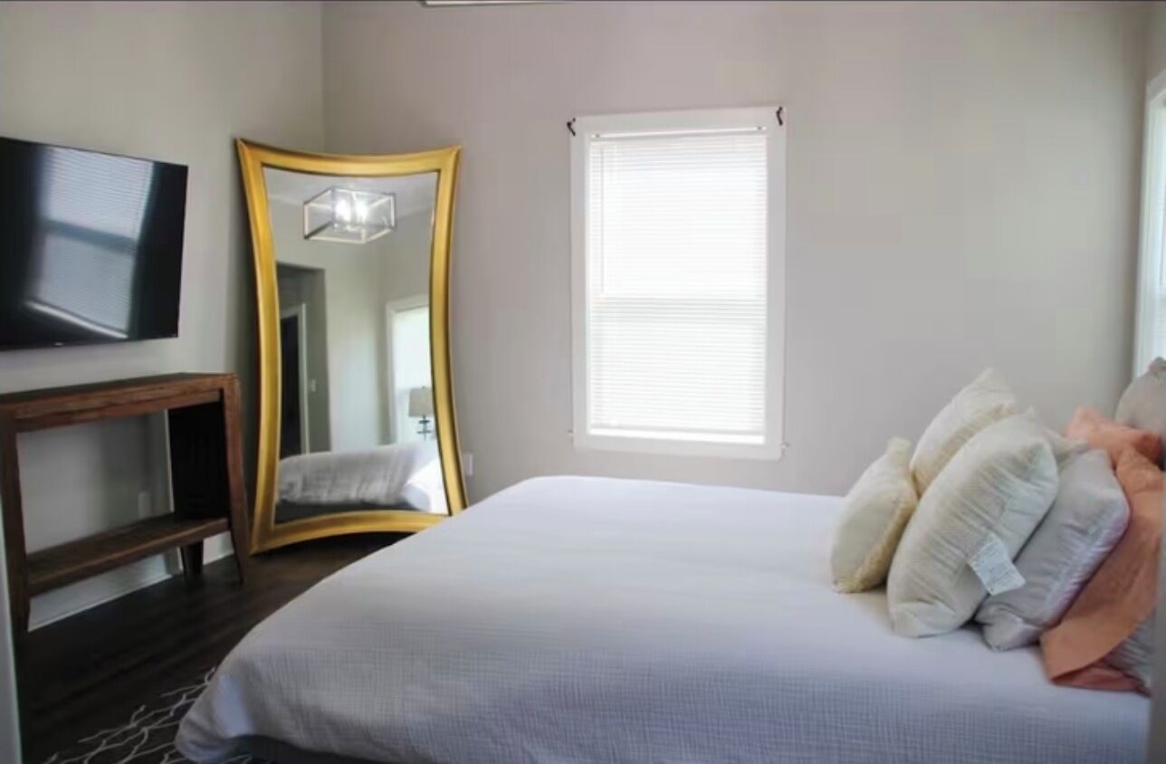 3 bedrooms, WiFi, bed sheets
