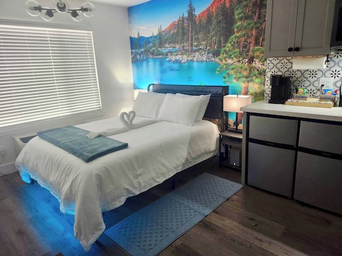 Near Airport, Hospital, 58 TV Apt 151