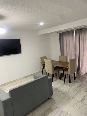 Leilighet, 1 soverom, terrasse | Innvendig