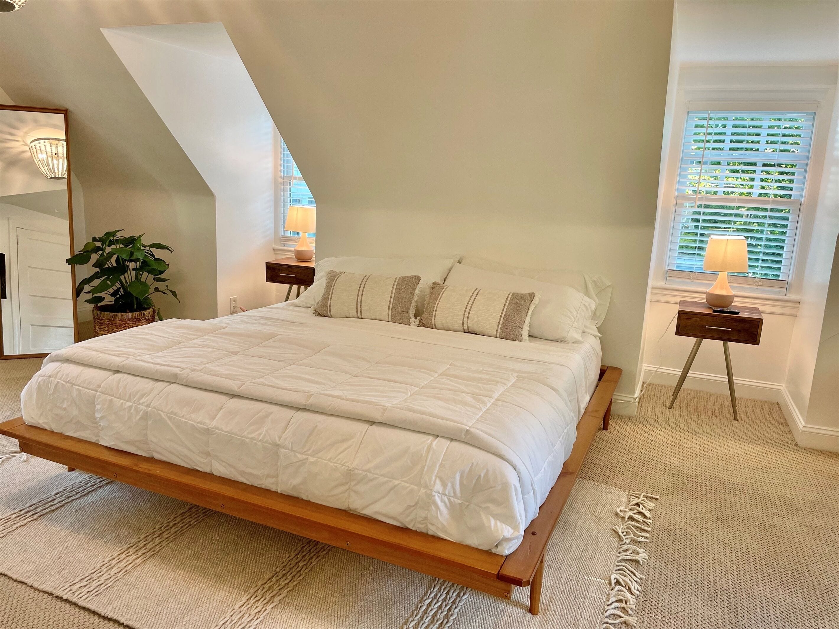 1 bedroom, desk, WiFi (free), bed sheets