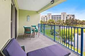 Property grounds - Comfortable OceanWalk Condo w/ Balcony Near Quiet No-Drive Beach (New Smyrna Beach)