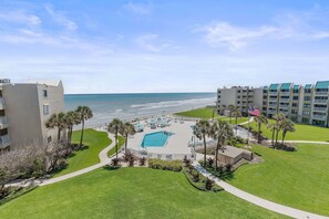 A heated pool - Relaxing Ocean View Condo • Pools, Tennis & Quiet Beach (New Smyrna Beach)