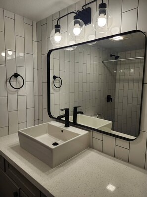 Studio, 1 makuuhuone | Kylpyhuone