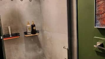 Studio, 1 Bedroom | Bathroom