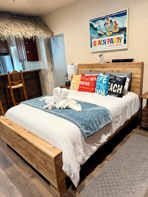 House, 2 Bedrooms - Tropical Spa Studio, Jacuzzi, Kitchen, Sparks (Sparks)