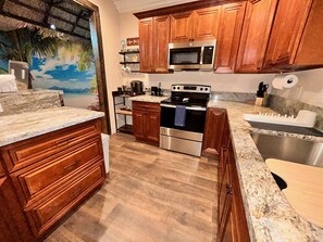 House, 2 Bedrooms | Interior - Tropical Spa Studio, Jacuzzi, Kitchen, Sparks (Sparks)
