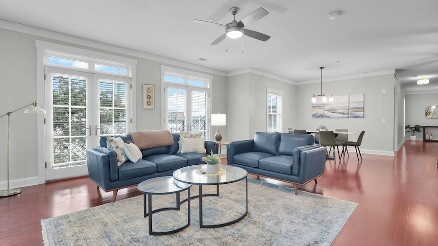 5 Units w/ Free Parking Walkable Historic District The Juliette by Avantstay