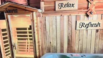 Maison, 1 chambre, patio | Commodités de la salle de bain