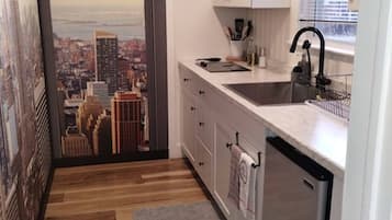 Estudi, 1 dormitori, llar de foc | Cuina privada