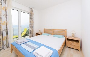 2 bedrooms, iron/ironing board, free WiFi - Beautiful apartment in Brela with WiFi (Brela)