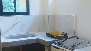 共用宿舍, 1 間臥室, 吸煙房, 庭院 | 私人廚房
