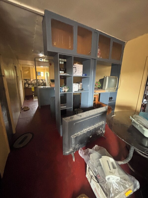 Shared Dormitory, 1 Bedroom, Smoking, Patio | Living room