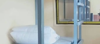 Room-bnj Boarding House Availablenow