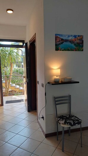 Interior - Dimora Serena Tre, Peschiera del Garda (San Benedetto Di Lugana)