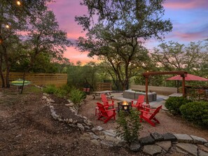Terrace/patio - Hill Country Ranch House (Spicewood)