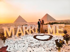 Outdoor banquet area - Soul Scarab Pyramids View (Giza)