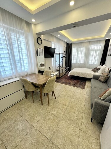 5-Min Walk to Göynük Beach • Mountain View Terrace Studio