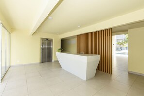 Lobby - Cozy 1-bedroom apartment with AC in marvelous Punta Cana (Punta Cana)