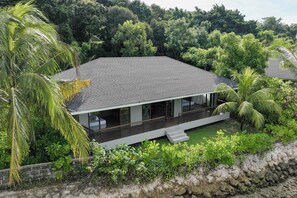 Two Bedroom Villa | Exterior - Riahi by Swiss-Belhotel (Nirup Island)