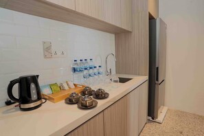 Two Bedroom Villa | Interior - Riahi by Swiss-Belhotel (Nirup Island)