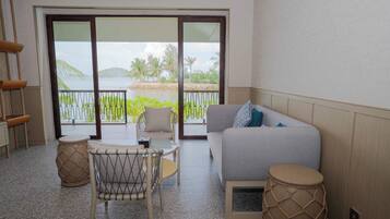 Superior tweepersoonskamer, uitzicht op oceaan | Woonruimte