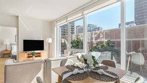 Appartement, 2 slaapkamers | Dineerruimte