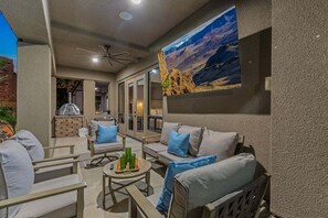 Terrace/patio - El Dorado: Pool, Spa. Game Room, Fire Pit, Putting Green! (Indio)