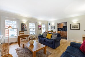 TV - GuestReady - Charming Central London Retreat (London)