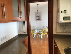 Dining - R-8 Apartment with beautiful sea views, great terrace and pool (Calella de Palafrugell)