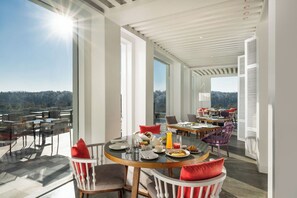 Restaurant - Norbu The Montanna, Ihcl Seleqtions Dharamshala (Dharamshala)