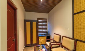 Deluxe Cottage, Balcony, (with balcony and garden view) | Laptop workspace, free WiFi - Zo Selections Gokarna by Zostel (Gokarna)