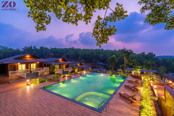 Pool - Zo Selections Gokarna by Zostel (Gokarna)