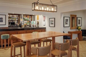 Bar (en la propiedad)