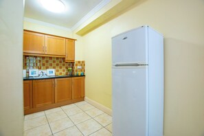 Interior - 2 Bed Apartment, Sleeps 6 (Galway)