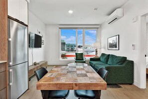 Interior - Rooftop Views and Walkability - SOLIS Capitol Hill, Location, Location, Location (Seattle)