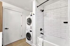 Hair dryer, towels, soap, toilet paper - City Views, Spacious, Bright, Modern, SOLIS Capitol Hill - Walk to Everything (Seattle)