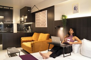 三人房, 无烟房 | 住宿内部