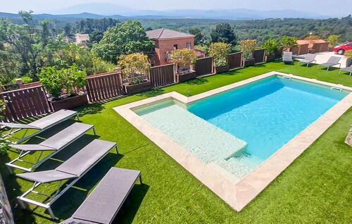 Beautiful home in Vidreres