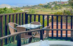 Outdoor dining - Los Viejitos en Firgas (Firgas)