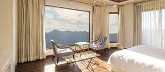 The Manor Luxury Service Apartments