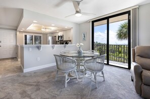 House, Accessible - 3rd-floor Corner Unit w Gulf Views Heated Pool (Sanibel)