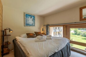 2 bedrooms, iron/ironing board, WiFi, bed sheets - Résidence Grand Roc - Bruyères 118, Argentière (Chamonix), France (Argentière (Chamonix))